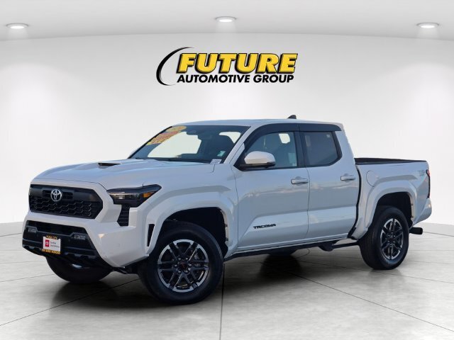 Certified 2024 Toyota Tacoma TRD Sport w/ TRD Sport Premium Package AWD/4WD image 10