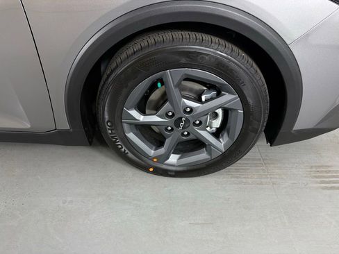 New 2026 Kia K4 LXS image 44