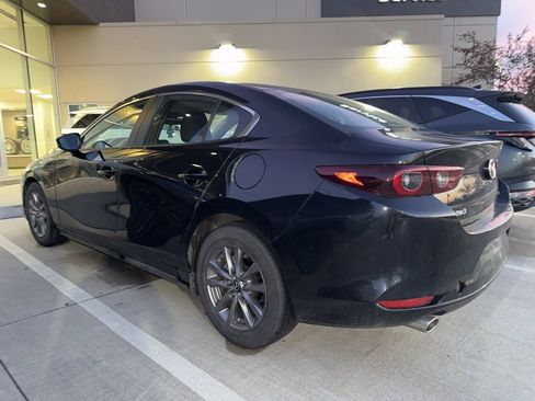 Used 2025 MAZDA MAZDA3 s image 3