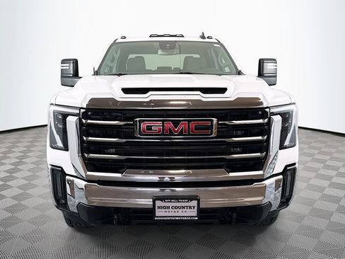 Used 2024 GMC Sierra 3500 SLE w/ SLE Convenience Package AWD/4WD image 2