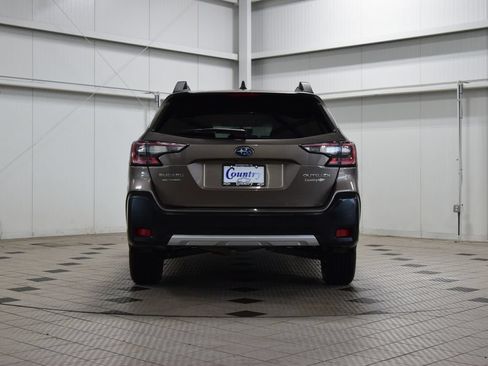 Used 2023 Subaru Outback Limited AWD/4WD image 7
