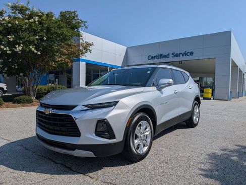 Used 2022 Chevrolet Blazer LT AWD/4WD image 4
