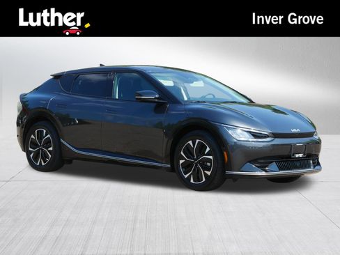 Used 2024 Kia EV6 Wind w/ Wind Technology Package AWD/4WD image 1