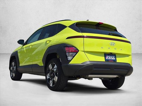 Used 2025 Hyundai Kona SEL AWD/4WD image 7
