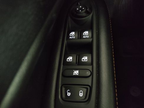Used 2018 Jeep Compass Latitude w/ Popular Equipment Group AWD/4WD image 27