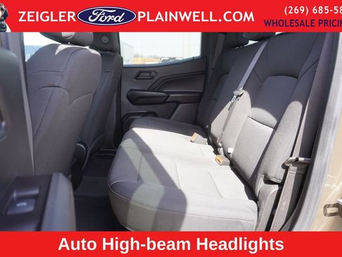 Used 2024 Chevrolet Colorado W/T image 12