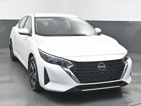 Certified 2025 Nissan Sentra SV w/ All-Weather Package FWD image 2