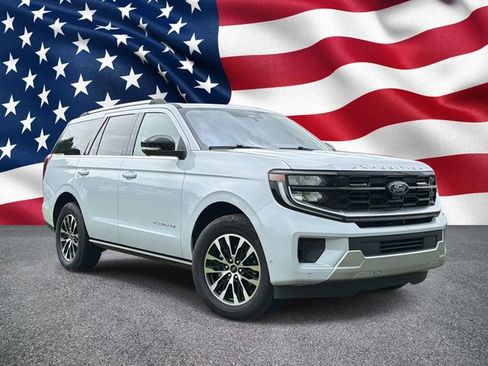 Certified 2025 Ford Expedition Platinum AWD/4WD image 3