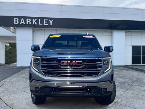 Certified 2023 GMC Sierra 1500 SLT w/ SLT Premium Plus Package AWD/4WD image 8