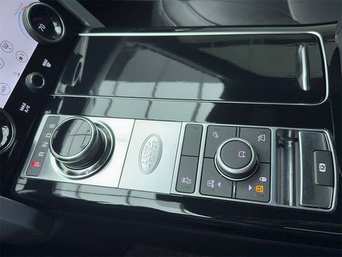 Used 2021 Land Rover Range Rover P525 Westminster Edition LWB image 32