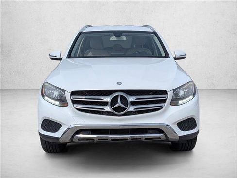 Used 2016 Mercedes-Benz GLC 300 image 2