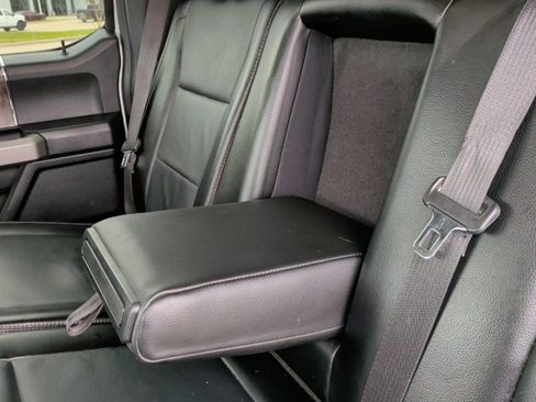 Used 2017 Ford F350 Lariat w/ Chrome Package image 33