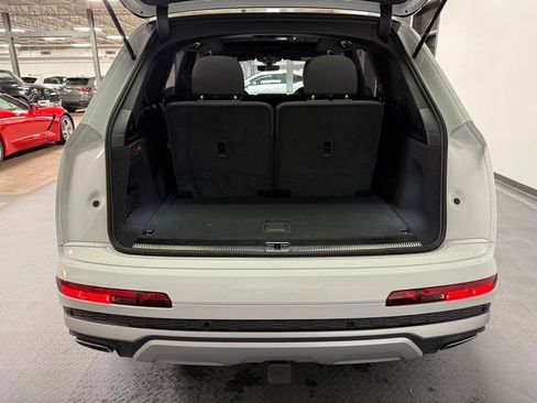 Used 2025 Audi Q7 2.0T Premium Plus w/ Premium Plus Package AWD/4WD image 23