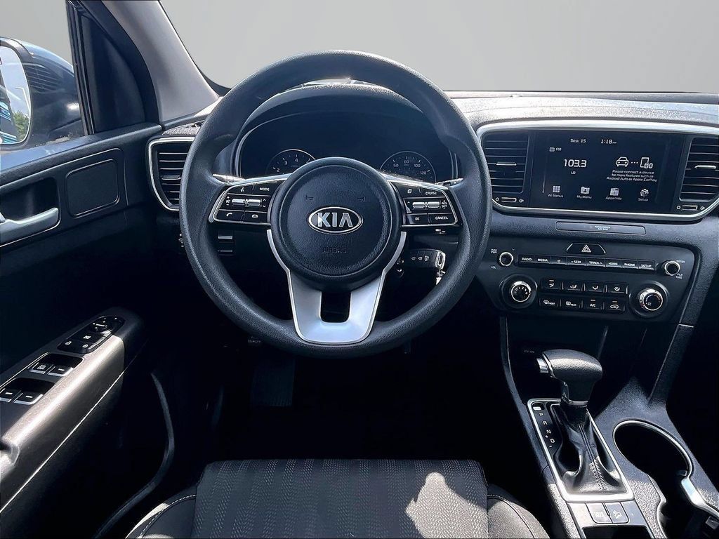 Used 2020 Kia Sportage LX FWD image 6