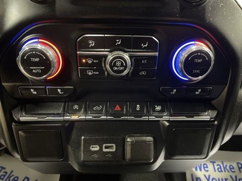 Used 2021 Chevrolet Silverado 1500 LT image 30