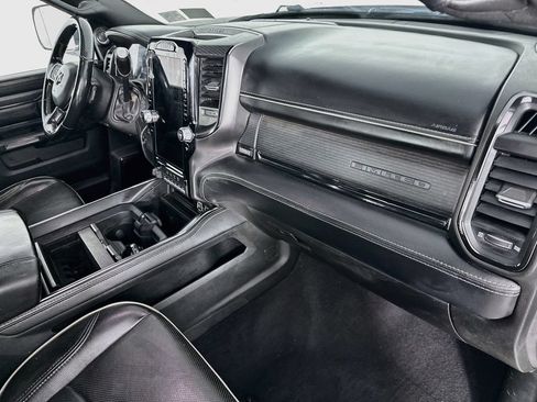 Used 2022 RAM 3500 Limited AWD/4WD image 31