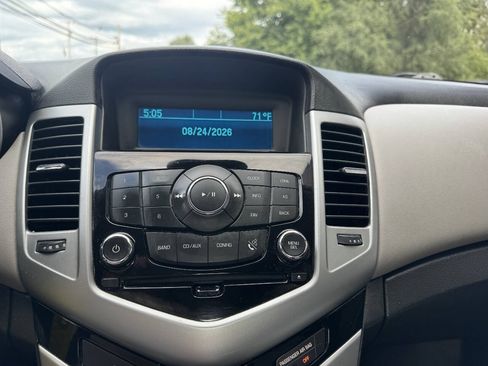 Used 2016 Chevrolet Cruze LS FWD image 29