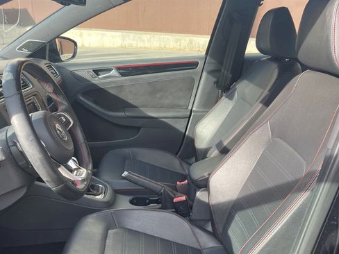 Used 2016 Volkswagen Jetta GLI SE image 18