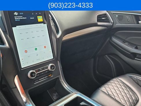 Used 2023 Ford Edge Titanium AWD/4WD image 27