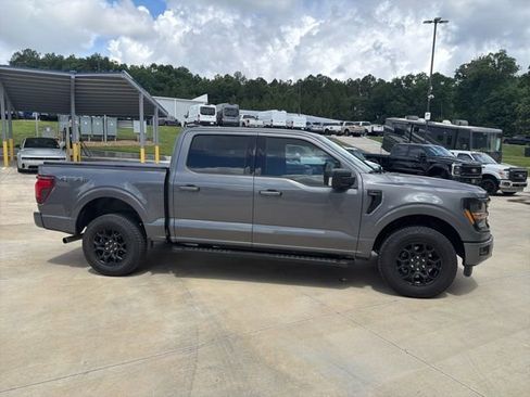 Used 2024 Ford F150 XLT w/ Equipment Group 302A MID AWD/4WD image 9