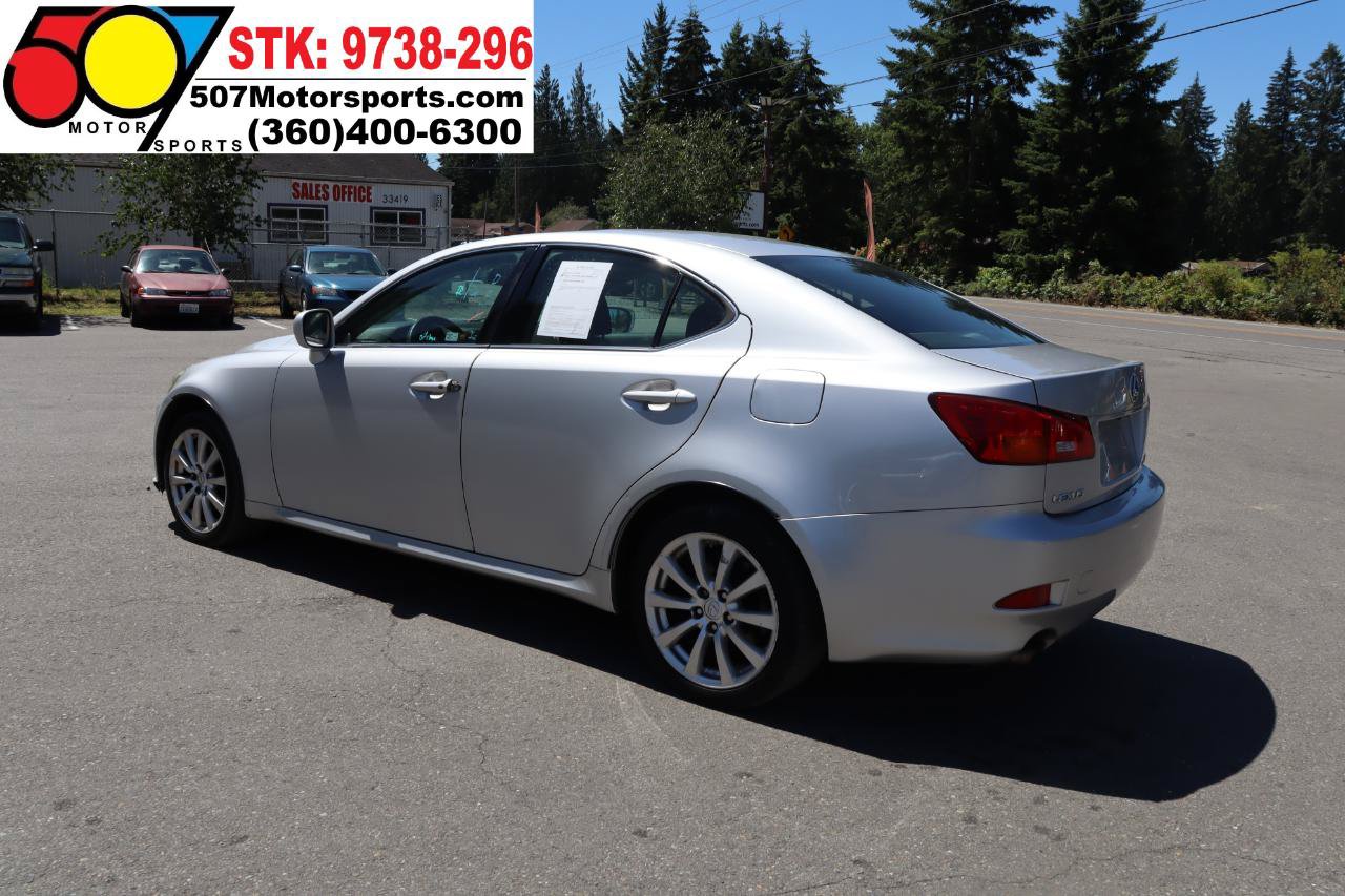 Used 2006 Lexus IS 250 AWD w/ Luxury Pkg image 7
