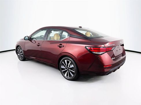 Used 2023 Nissan Sentra SV w/ SV Premium Package FWD image 9
