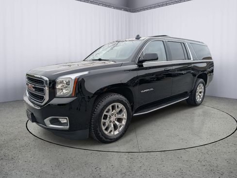 Used 2020 GMC Yukon XL SLT image 6