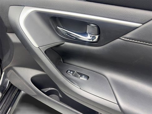 Used 2016 Nissan Altima 3.5 SL image 49