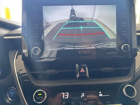 Used 2022 Toyota Corolla LE FWD image 15