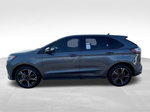 Used 2023 Ford Edge ST AWD/4WD image 5