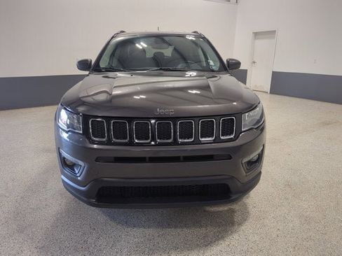 Used 2020 Jeep Compass Latitude w/ Cold Weather Group image 8