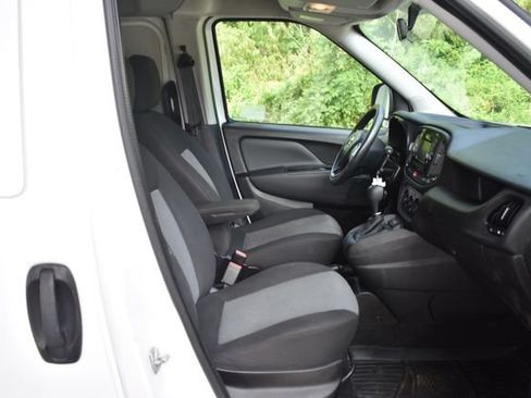 Used 2021 RAM ProMaster City Tradesman FWD image 12