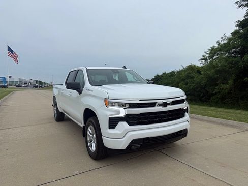 New 2026 Chevrolet Silverado 1500 RST w/ Convenience Package II AWD/4WD image 1