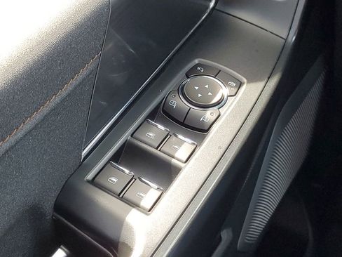Used 2023 Ford F150 Raptor w/ Raptor 37 Performance Package AWD/4WD image 15