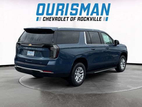 New 2026 Chevrolet Suburban LT w/ Comfort Package AWD/4WD image 6