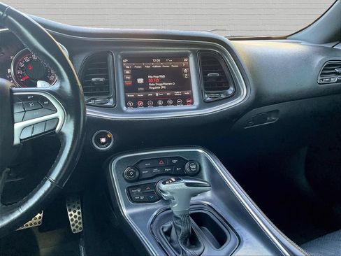 Used 2018 Dodge Challenger GT w/ Driver Convenience Group AWD/4WD image 8