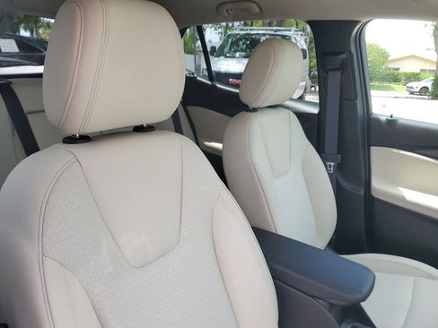 Certified 2026 Buick Encore GX Preferred w/ Comfort Package FWD image 18