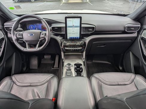 Used 2022 Ford Explorer ST w/ Equipment Group 401A image 24