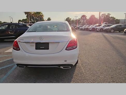 Used 2016 Mercedes-Benz C 300 Sedan image 31