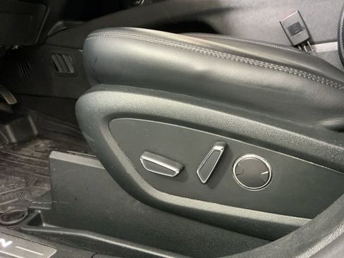 Used 2022 Lincoln Nautilus Reserve AWD/4WD image 20
