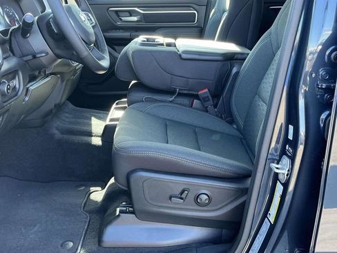 New 2026 RAM 1500 Big Horn AWD/4WD image 10