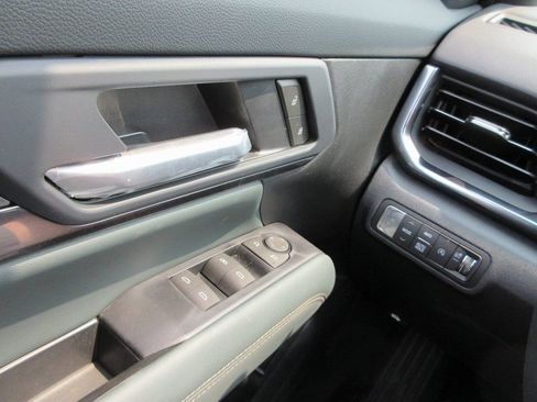 New 2026 GMC Terrain AT4 image 13