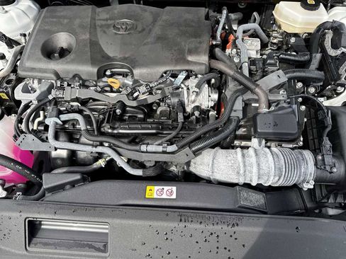 Used 2025 Toyota Camry SE w/ Multimedia Upgrade Package FWD image 13
