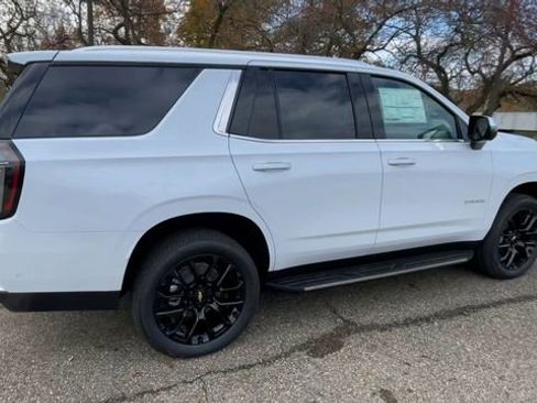 New 2026 Chevrolet Tahoe Premier w/ Sun And Tow Package AWD/4WD image 2