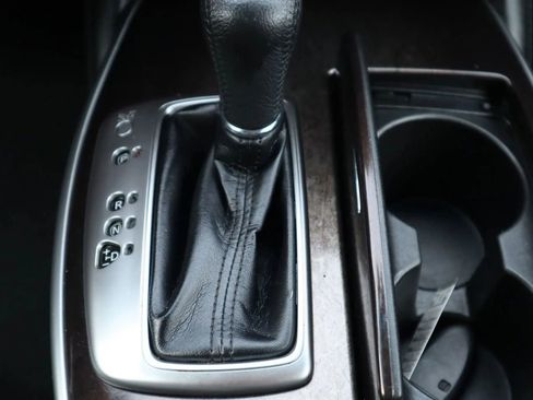 Used 2013 INFINITI JX35 AWD w/ Premium Pkg image 24