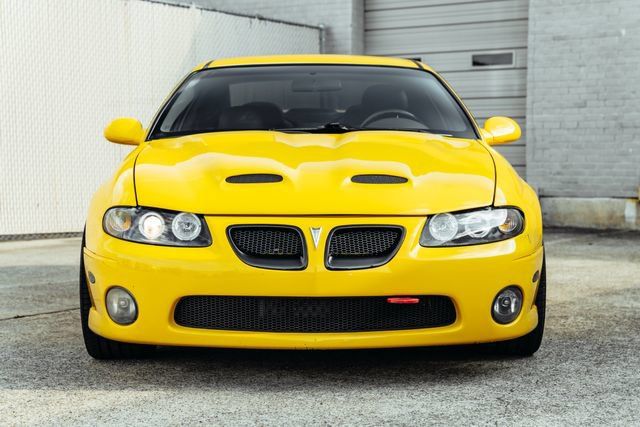 Used 2005 Pontiac GTO RWD image 10