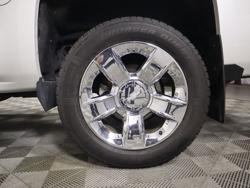 Used 2017 Chevrolet Silverado 1500 LTZ w/ Sport Package image 31