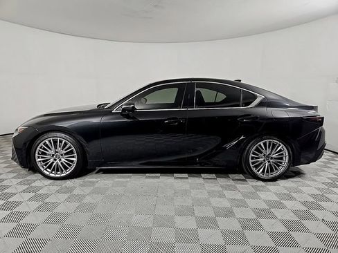 Used 2022 Lexus IS 300 w/ Premium Package image 8
