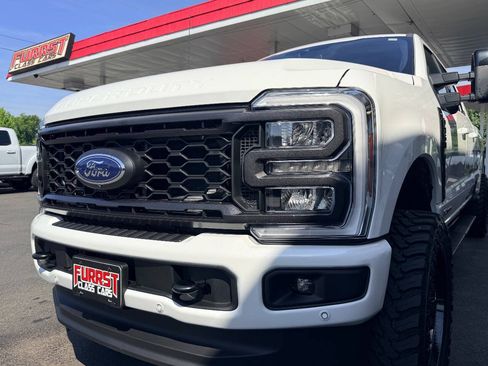 Used 2024 Ford F350 Lariat w/ Lariat Ultimate Package AWD/4WD image 18