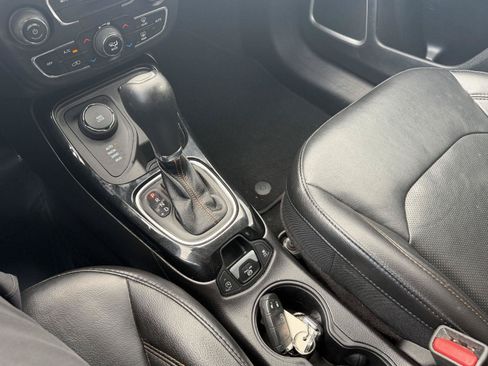 Used 2019 Jeep Compass Limited AWD/4WD image 22